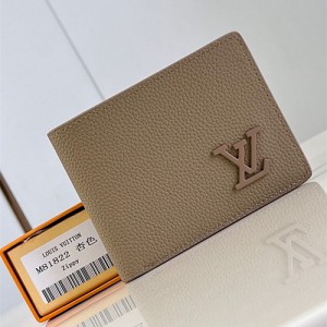 Louis Vuitton Multiple Wallet M82573 Brown 