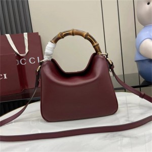 구찌 다이애나 스몰 숄더백 799865 2025/신상