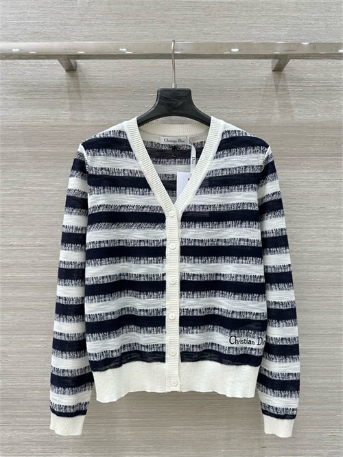 디올 가디건 D82201 2025/신상