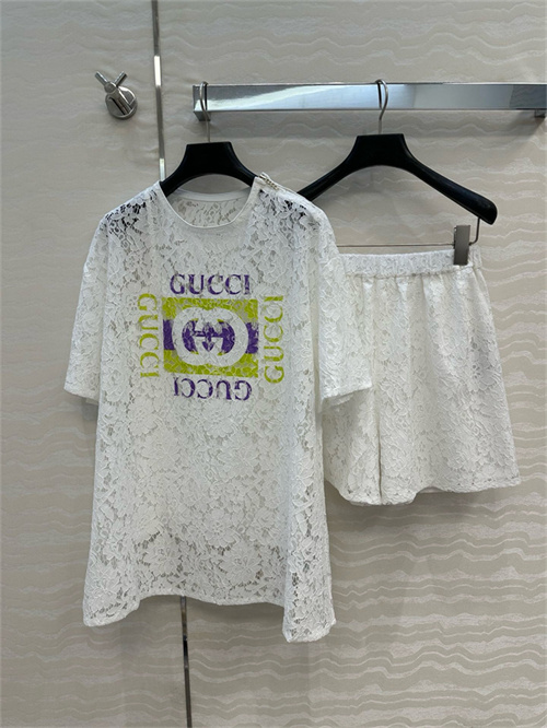 구찌 티셔츠 반바지 세트 G53802 2025/신상