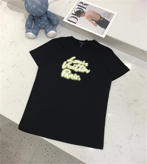 루이비통 티셔츠 L31405 2025/신상