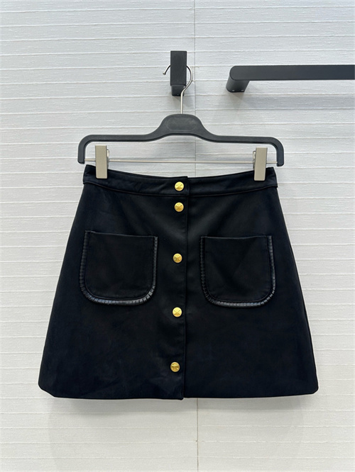 셀린느 스커트 C82709 2025/신상