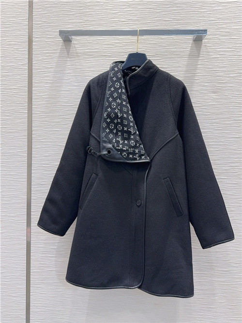 루이비통 코트 L84508 2025/신상