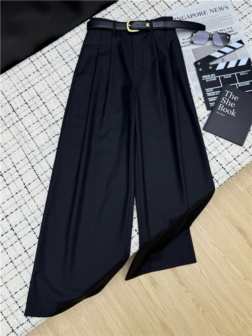 셀린느 양복 바지 C42705 2025/신상