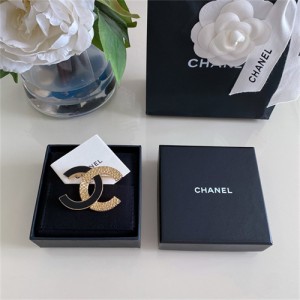 샤넬 브로치 C5999 2025/신상 (정품과 비교가능한 퀄리티 )