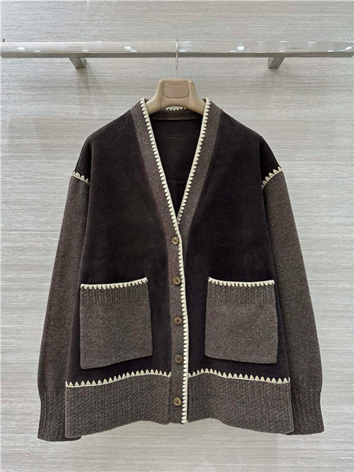 로로피아나 사슴융 긴팔 가디건 L31170 2025/신상