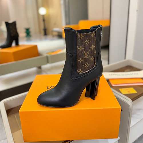 루이비통 여성용 부츠 (굽높이9.5CM) L89490-2 2025/신상