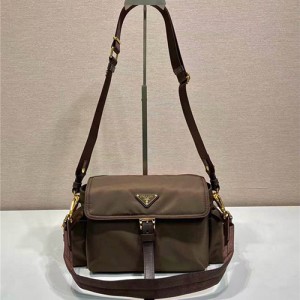 프라다 리나일론 스몰 숄더백 1BD394 2025/신상