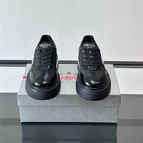 프라다 남성용 스니커즈 P26369-2 2025/신상
