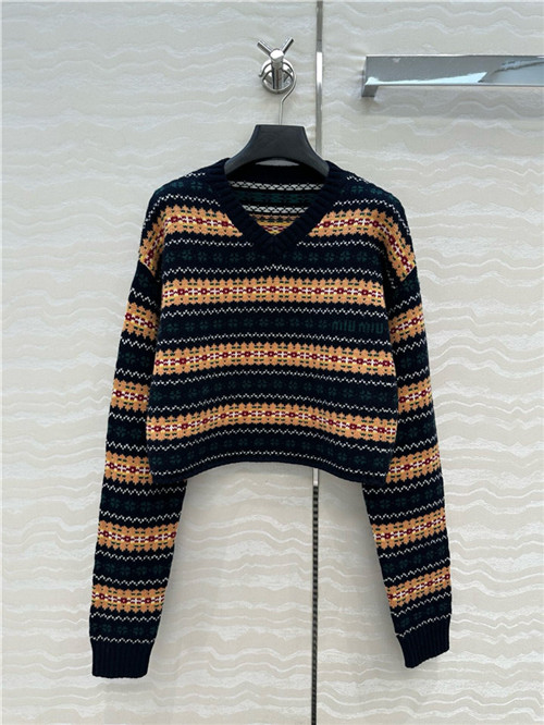 미우미우 긴팔 니트 M12905 2025/신상