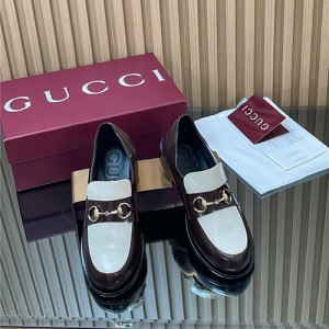 구찌 여성용 로퍼 G50255-1 2025/신상