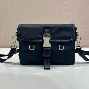 프라다 리나일론 크로스백 2ZT071 2025/신상