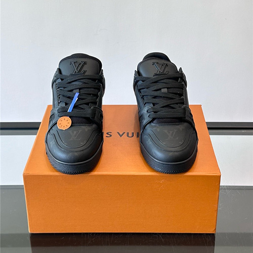 루이비통 남여공용 스니커즈 L91353-1 2025/신상
