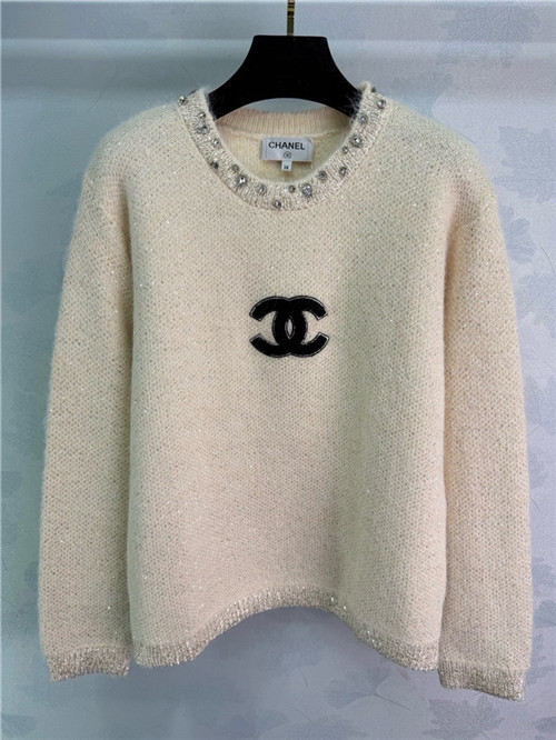 샤넬 긴팔 니트 C22700 2025/신상