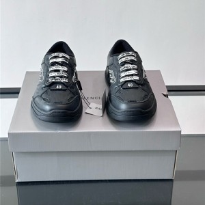 발렌시아가 남성용 스니커즈 B60882-2 2026/신상