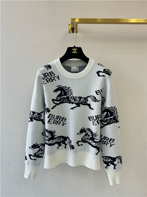 버버리 긴팔 니트 B42206 2026/신상