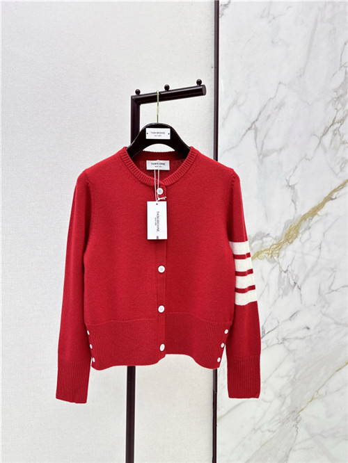 톰브라운 긴팔 가디건 T03402 2026/신상