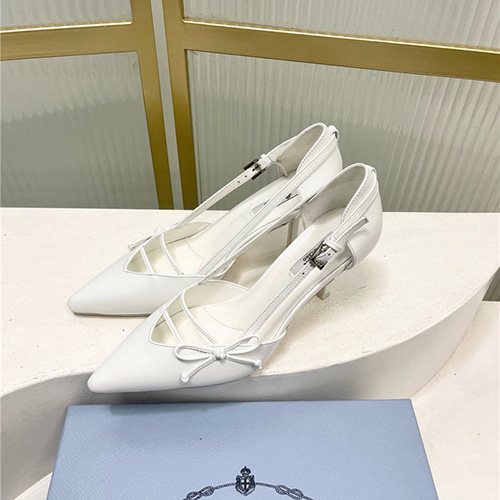 프라다 여성용 힐 (굽높이6.5CM) P68336-1 2026/신상