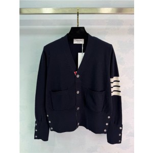 톰브라운 긴팔 가디건 T12654 2026/신상