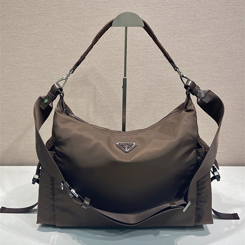 프라다 익스플로러 사이드 포켓 메신저백 2VH204 2026/신상