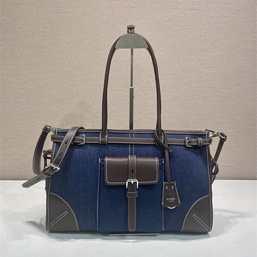 프라다 데님 핸드백 라지 1BA433 2026/신상