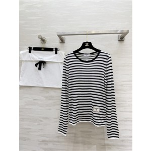 샤넬 긴팔 티셔츠 C02409 2026/신상