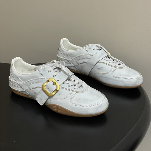 미우미우 여성용 스니커즈 M54366 2026/신상