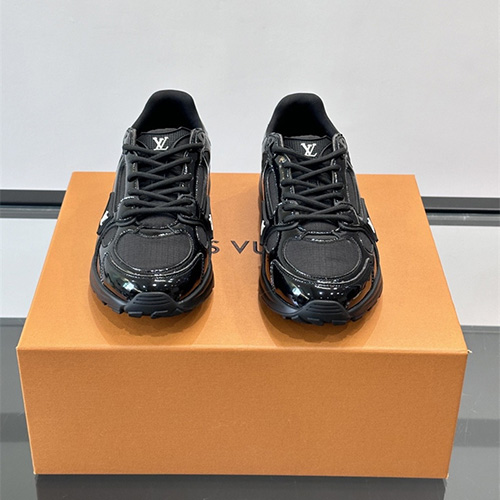 루이비통 남여공용 스니커즈 L97475-2 2026/신상