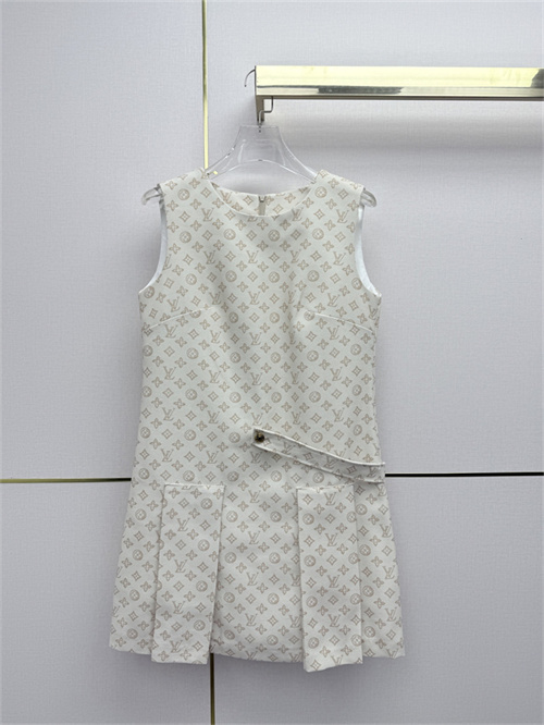 루이비통 민소매 원피스 L72907 2026/신상