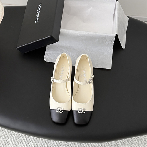 샤넬 여성용 구두 C84476-1 2026/신상