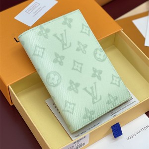 루이비통 오리진 캔버스 여권지갑 M27612 2026/신상
