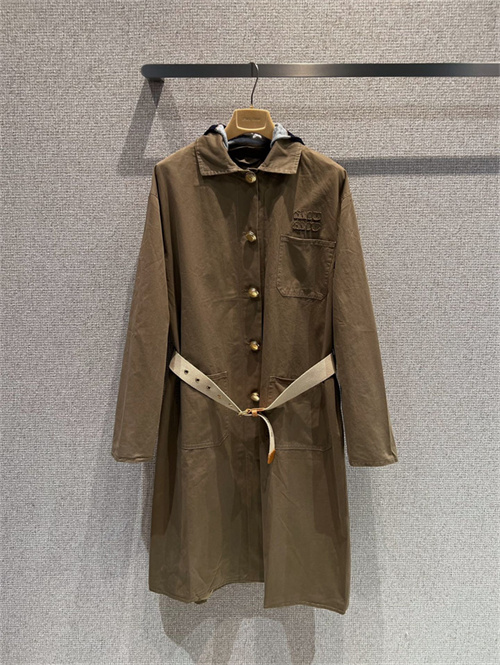 미우미우 후드 바람막이 코트 M45995 2026/신상