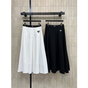 프라다 스커트 P42997 2026/신상