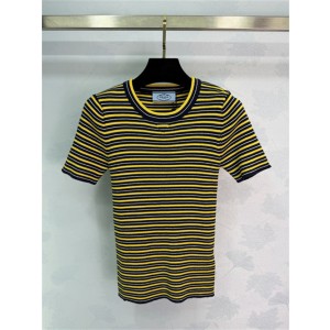 프라다 반팔 니트 P92108 2026/신상