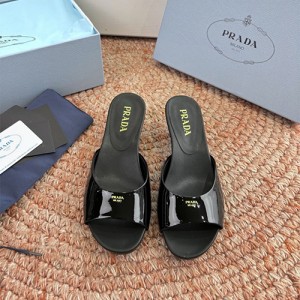 프라다 여성용 슬리퍼 P78084-2 2026/신상