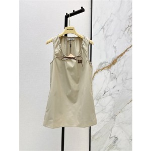 미우미우 민소매 원피스 M62304 2026/신상