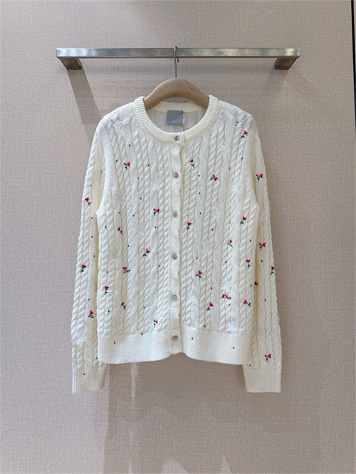 디올 긴팔 가디건 D02491 2026/신상