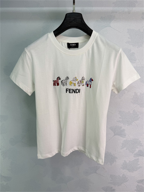 펜디 반팔 티셔츠 F91359 2026/신상