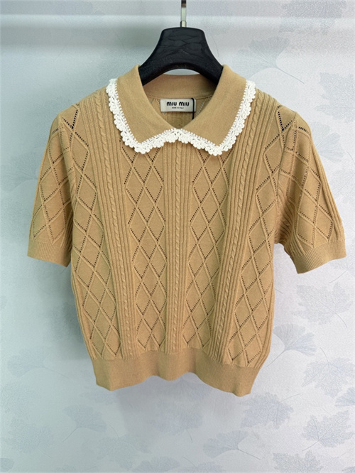미우미우 반팔 폴로 니트 M01952 2026/신상