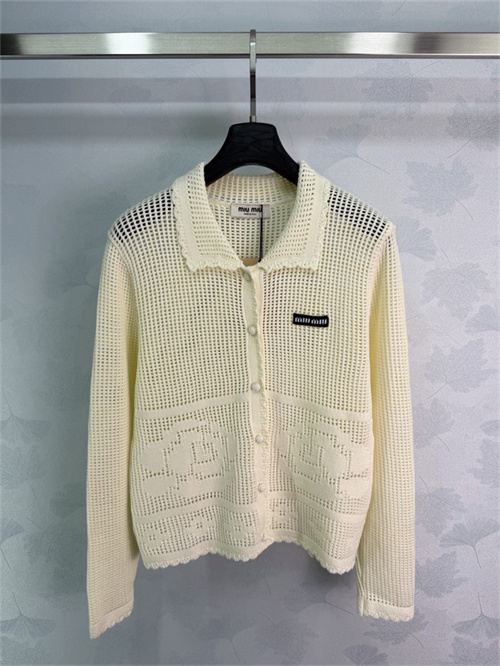 미우미우 긴팔 가디건 M12906 2026/신상