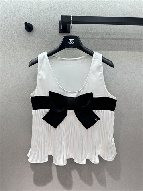 샤넬 민소매 C92100 2026/신상