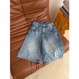 셀린느 데님 반바지 C82708 2026/신상