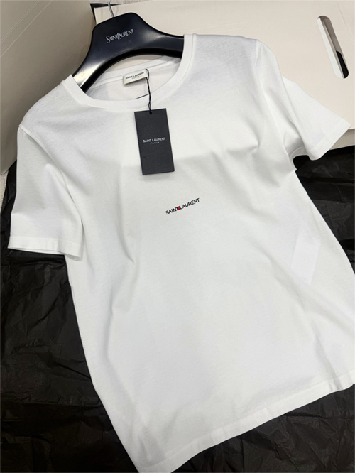 생로랑 반팔 티셔츠 Y02153 2026/신상