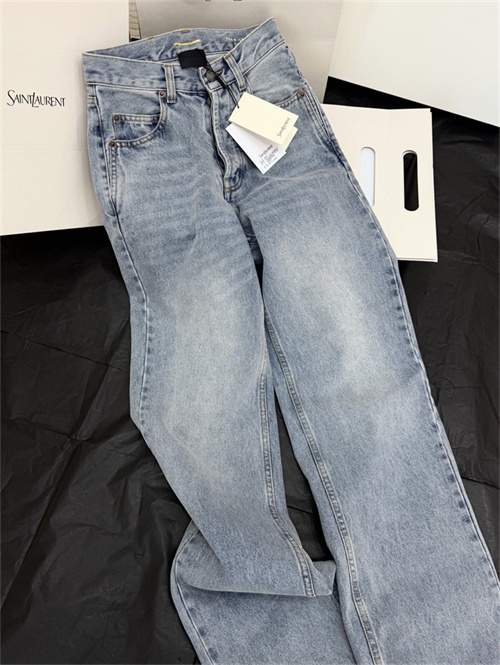생로랑 청바지 Y53504 2026/신상