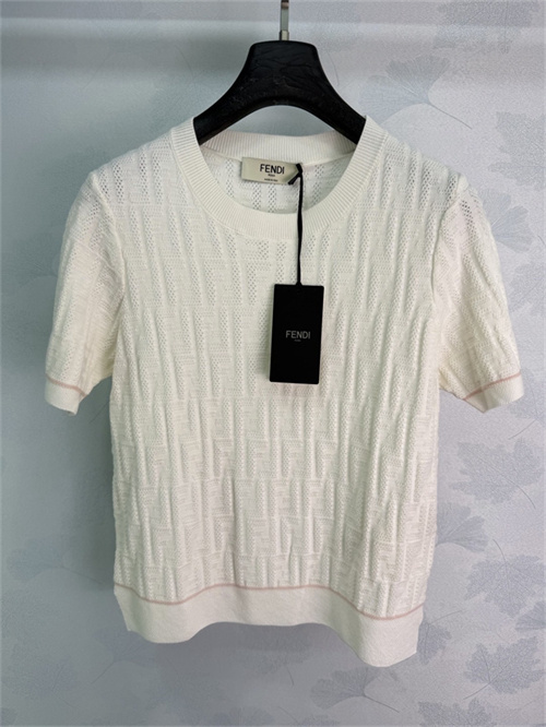 펜디 반팔 니트 F91859 2026/신상