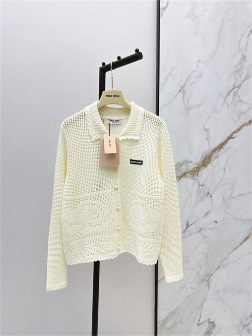 미우미우 긴팔 가디건 M63105 2026/신상