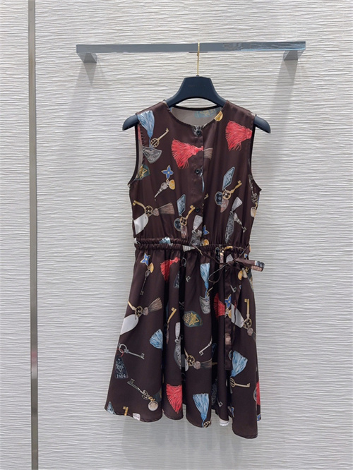 루이비통 민소매 원피스 L02907 2026/신상