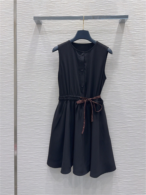 루이비통 민소매 원피스 L92808 2026/신상