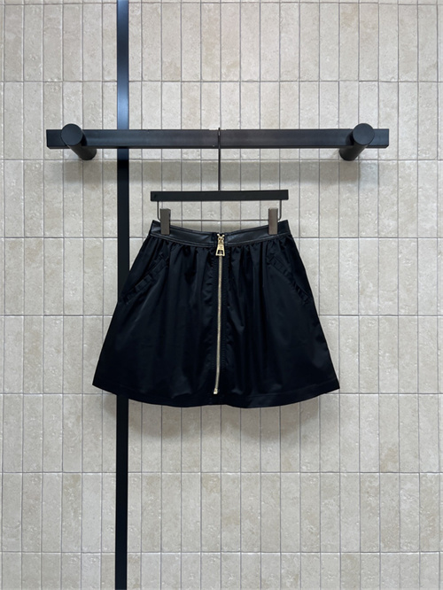 루이비통 스커트 L32306 2026/신상