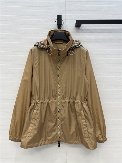 버버리 바람막이 후드 자켓 B32992 2026/신상
